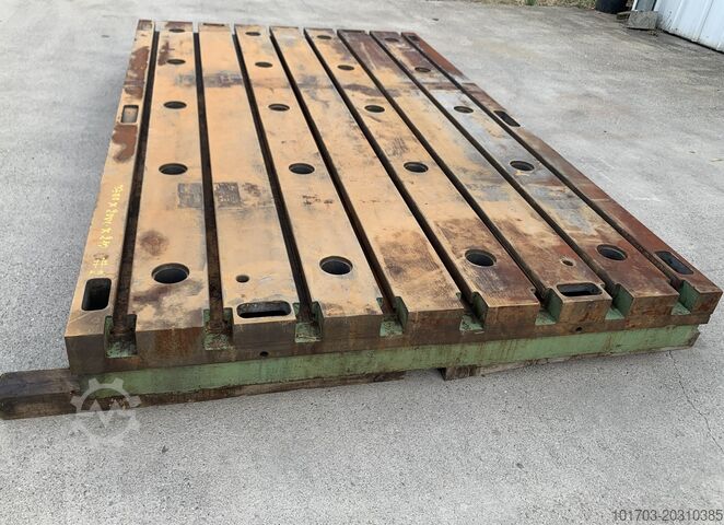 Gusseisenbett Taque fonte rainurée - Floor Plate 3300 x 2000 x 240 mm - No 2