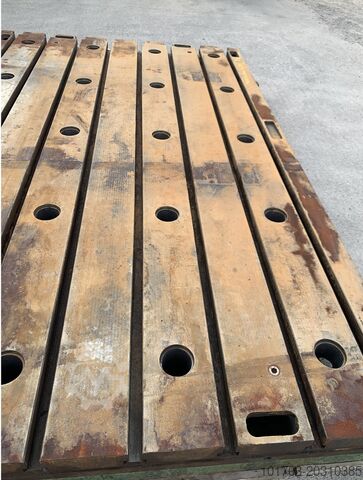 Gusseisenbett Taque fonte rainurée - Floor Plate 3300 x 2000 x 240 mm - No 2