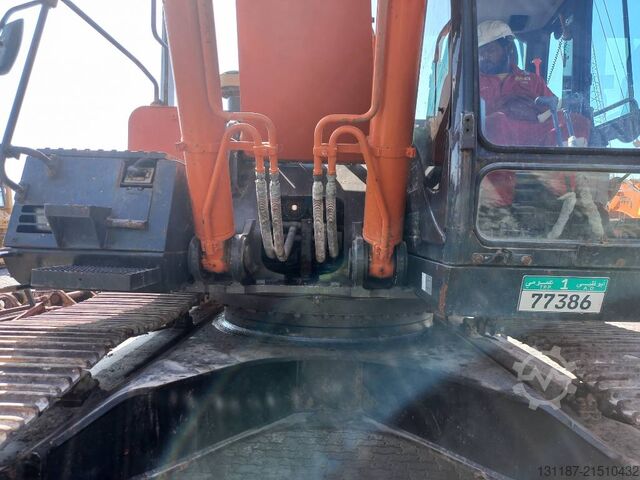 Raupenbagger Hitachi ZX470-5G (Abu Dhabi)