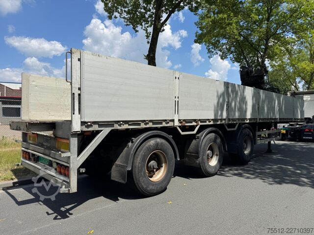 Ladepritsche Pacton Kennis / HIAB 130R JKB / NL Trailer