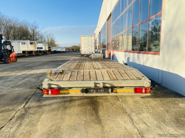 Low loader trailer Möslein TTS 11 Schwebheim  Tandemtieflader