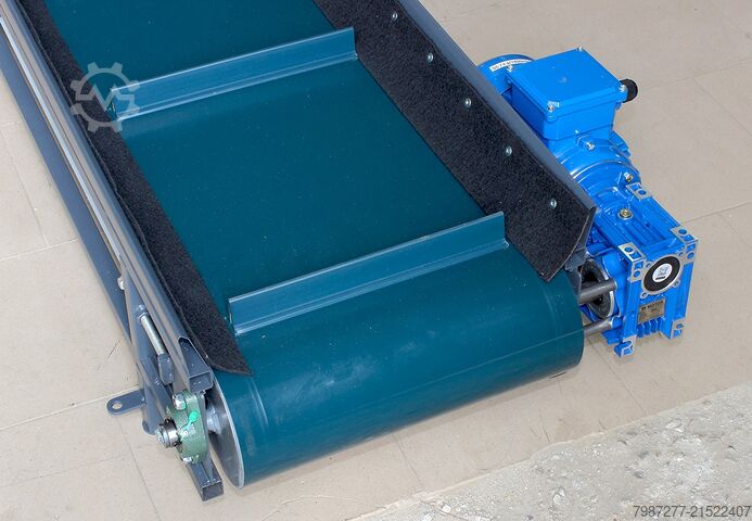 FÖRDERBAND MIT MITNEHMERN 350 x 35 cm Havai Park, s. r. o. 