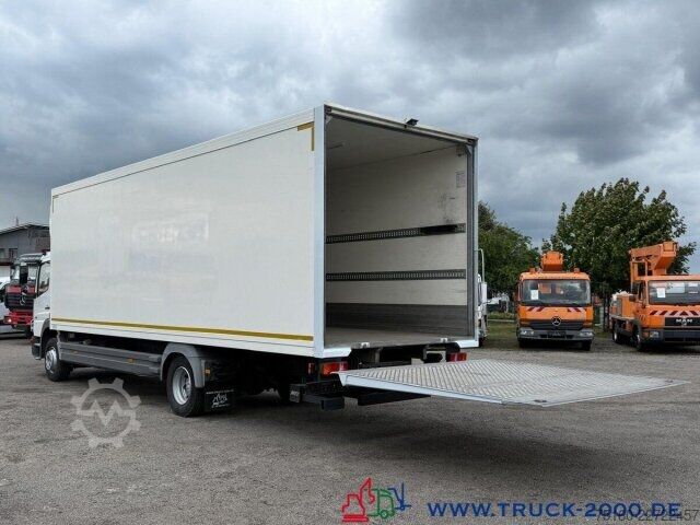 Box truck Mercedes-Benz Atego 1218 Isolierter Koffer extralang 8.20m LBW