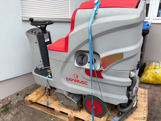 Scrubber drier Comac INNOVA 70S