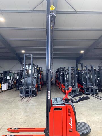 S+UVV 07/27 Initialhub Elektro 8.788 h Linde D 14AP