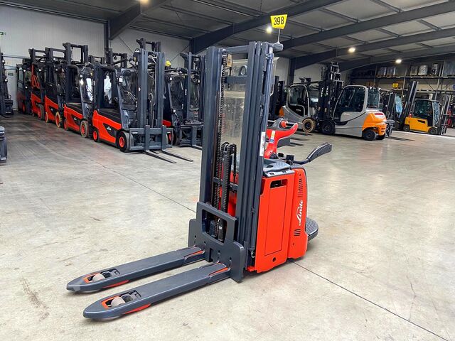 S+UVV 07/27 Initialhub Elektro 8.788 h Linde D 14AP