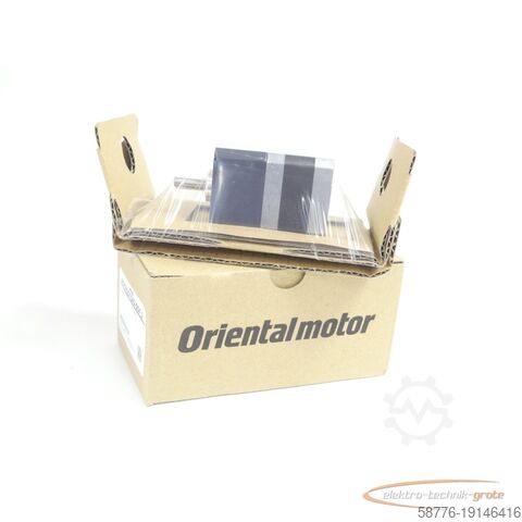 Control unit  Orientalmotor PKP243D15A2-SG7.2 Schrittmotor SN: RX7N144102
