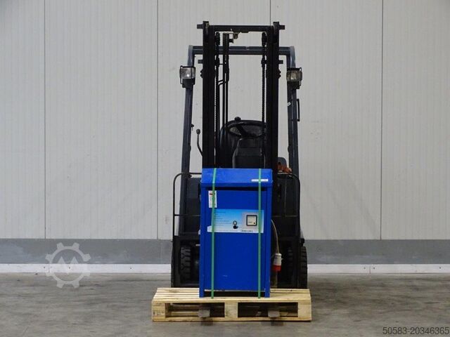 Elektro 3 Rad-Stapler Toyota FBESF12