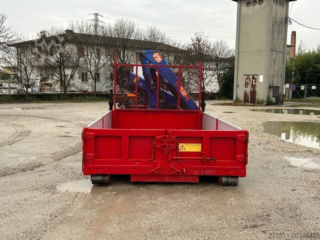 Roll-off container CONTAINER SCARRABILE NUOVO A PIANALE CON GRU