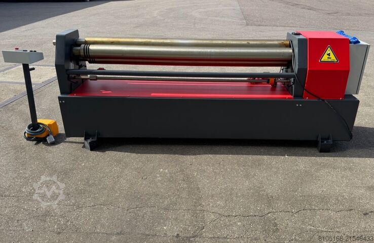 Blechbiegemaschine - 3 Walzen AKBEND ASM 140-20/4,0