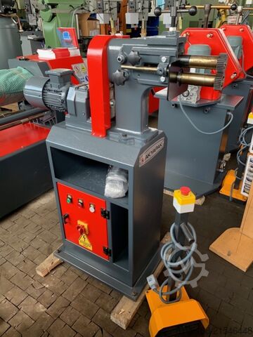 Sickenmaschine AKBEND AKM 125 motor.