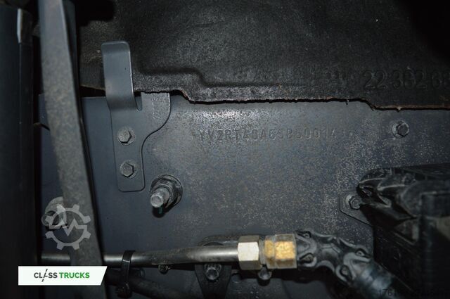 Standard tractor unit VOLVO FH 500 XL i-ParkCool ACC Side Skirts