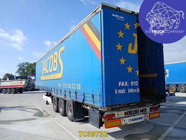 Sliding tarpaulins Krone 