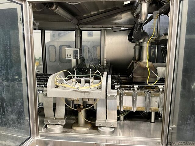 1998 Tetra pak TR/8 SLIM HH Aseptic filling machine Tetra Pak TR/8 SLIM HH
