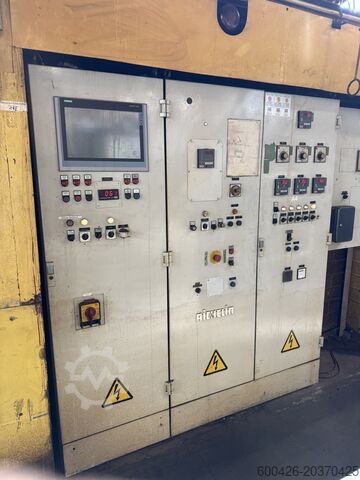 250-kg/h-Wärmebehandlungslinie AICHELIN DHLGS 950-60/350