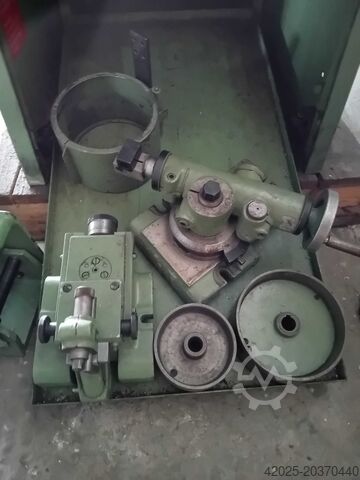 Rundschleifmaschine SCHAUDT Flansch