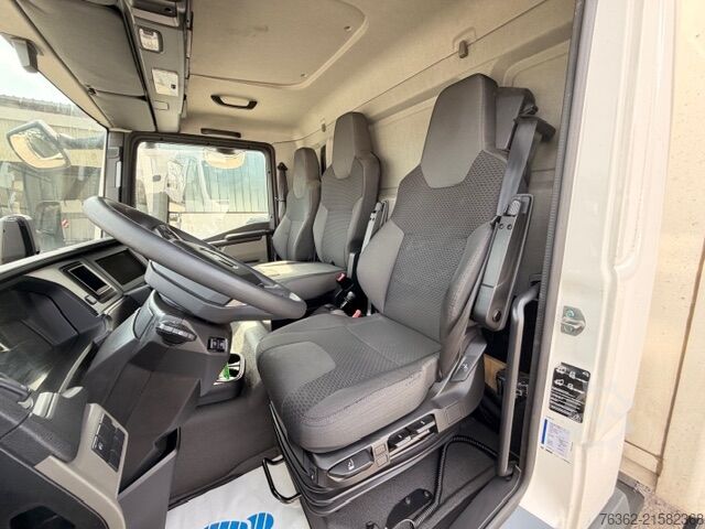 LKW mit Kofferaufbau MAN TGL 12.250 BL 4X2 Koffer+LBW*AHK*KLIMA*K