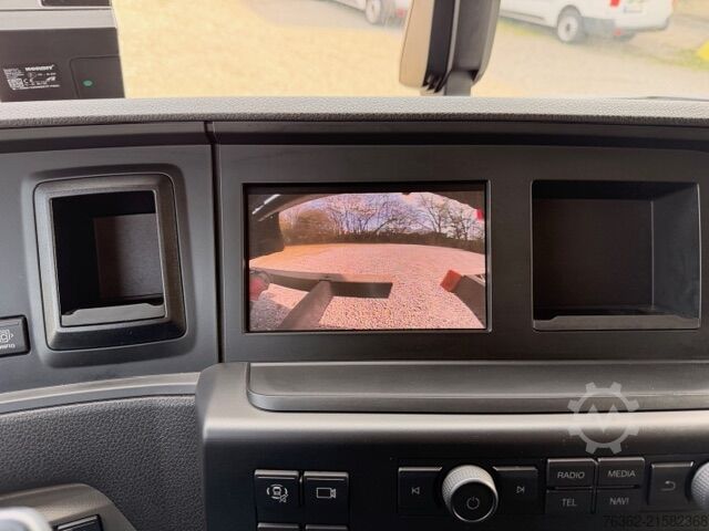 LKW mit Kofferaufbau MAN TGL 12.250 BL 4X2 Koffer+LBW*AHK*KLIMA*K