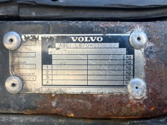 LKW mit Pritsche & Plane VOLVO FL 240 4X2R, PLANE, MANUAL, E4, LADEBORDWAND,