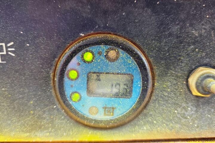 Scherenhebebühne Haulotte Compact 8 Electric, 8.2m Working Height, 350kg Cap