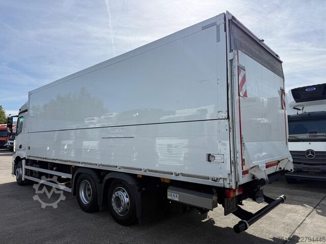 LKW mit Getränkeaufbau MERCEDES-BENZ ACTROS 2545 L Getränkekoffer 8,15 m LBW 2 T*LENK