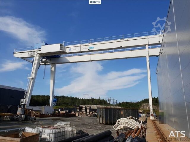 Hubwerkzeug Gantry crane. 4x10 tons.