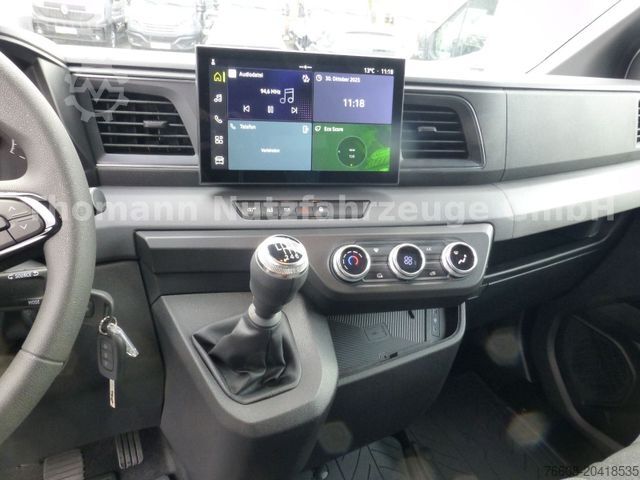 Transporter mit Koffer RENAULT NEW Master 2025 Koffer Türen Möbelkoffer