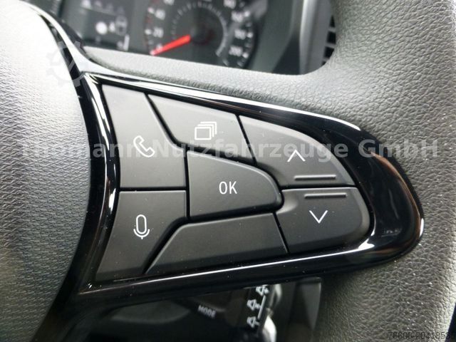 Transporter mit Koffer RENAULT NEW Master 2025 Koffer Türen Möbelkoffer