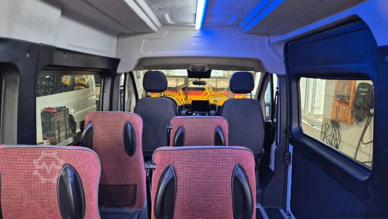 Kleinbus FIAT Ducato 9 Sitzer Mobility Airlineboden Rolli