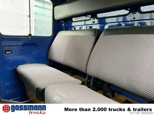 Pick-up van Mercedes-Benz L 407 D 4x2 Doka, Ex-THW