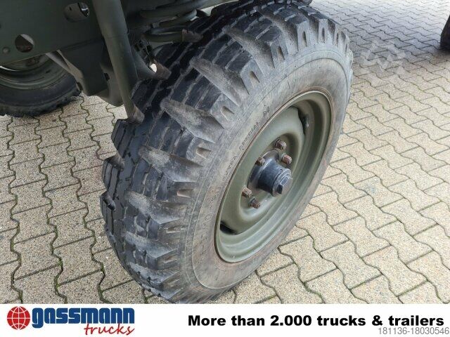 Spezial-LKW Unimog 404 4x4 S Cabrio, Benziner