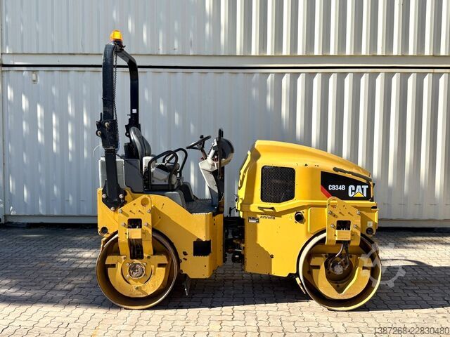 Walzenzug CATERPILLAR CB34B / 2018 BJ / 932 Stunden / 4.3 Tonnen
