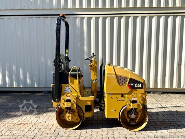 Walzenzug CATERPILLAR CB1.7 / 2019 BJ / 430 Stunden