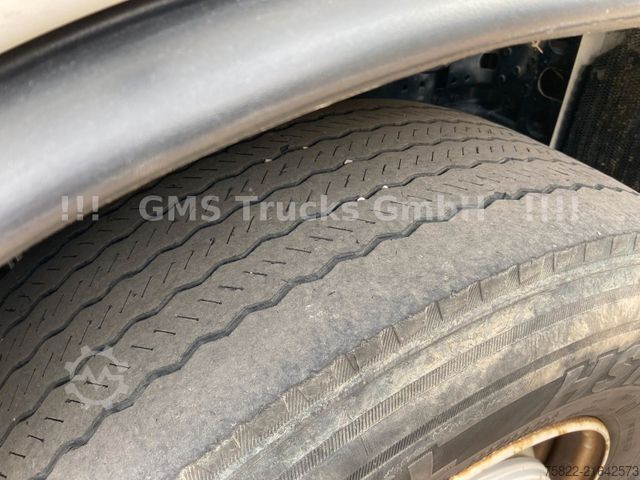 LKW mit Pritsche (offen) MAN TGS 35.460 / 8X4 / 28m Kran Fassi 365 + Flyjib