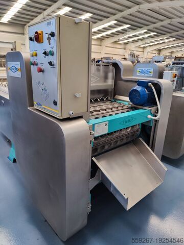 OMIP K7 Pitting and Splitting Machine OMIP K7