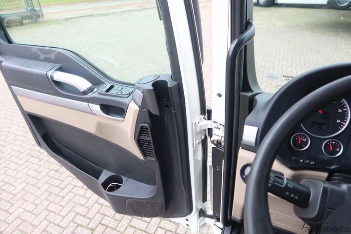 Autotransporter MAN TGS 35.360 Oprijwagen + HIAB 228 E3 Kraan 8x2