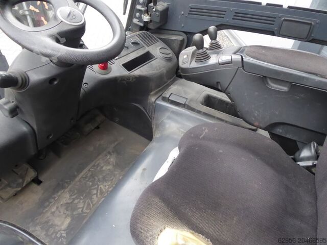 Elektro 4 Rad-Stapler Linde E35HL-01