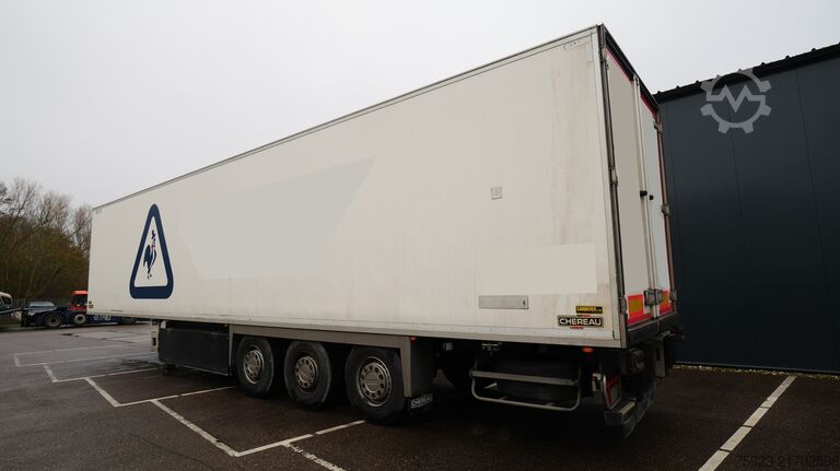 Kühl-/Tiefkühltransport Chereau 3 Axle frigo trailer with THERMO KING SLX 300