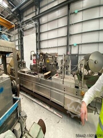 Mehrkopfwaage MBP 14‑Head C2T + Multivac R530