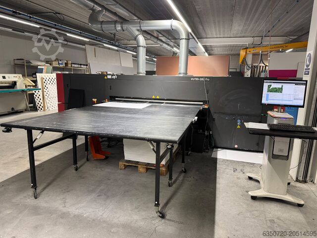Digital printing machine Efi VUTEk QS2PRO