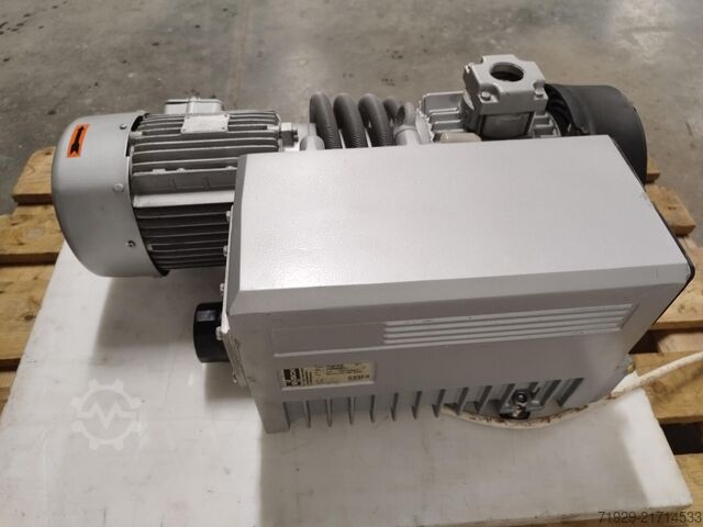 Busch RA 0100 E Vacuum Pump Busch R5 RA 0100 E