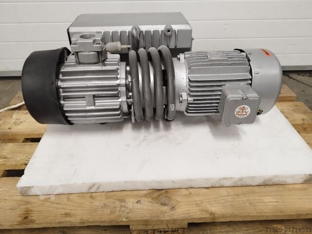 Busch RA 0100 E Vacuum Pump Busch R5 RA 0100 E