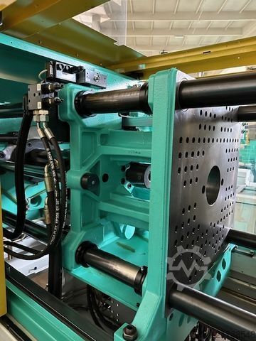 Injection molding machine Arburg 420C 800-250