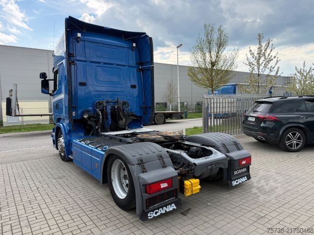 Volume tractor unit SCANIA R450 Lowliner/Topline/Retarder/2xLiegen/Xenon
