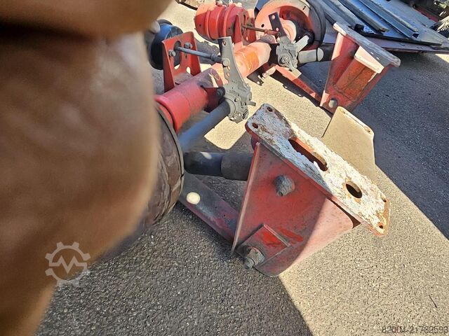 Achse SMB TRAILER AXLE SINGLE TIRES.