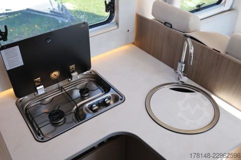 Teilintegriertes Wohnmobil Carado T 447 Pro+