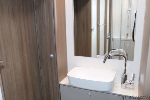 Teilintegriertes Wohnmobil Carado T 447 Pro+