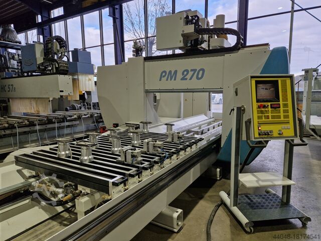 Bearbeitungszentrum MAKA PM 270 R