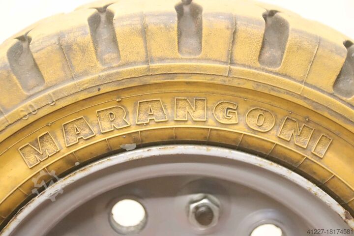 Solid rubber tires 2 pieces Marangoni** 15x4 1/2 -8/3.00