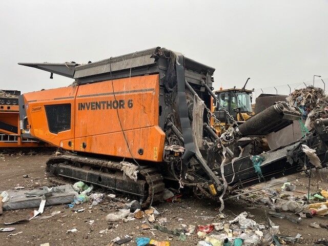 Mobile shredding plant Doppstadt Inventhor Type 6